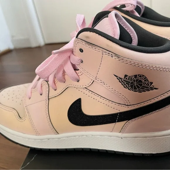 Jordan 1 Mid “Pink Foam” - Picture 6 of 14
